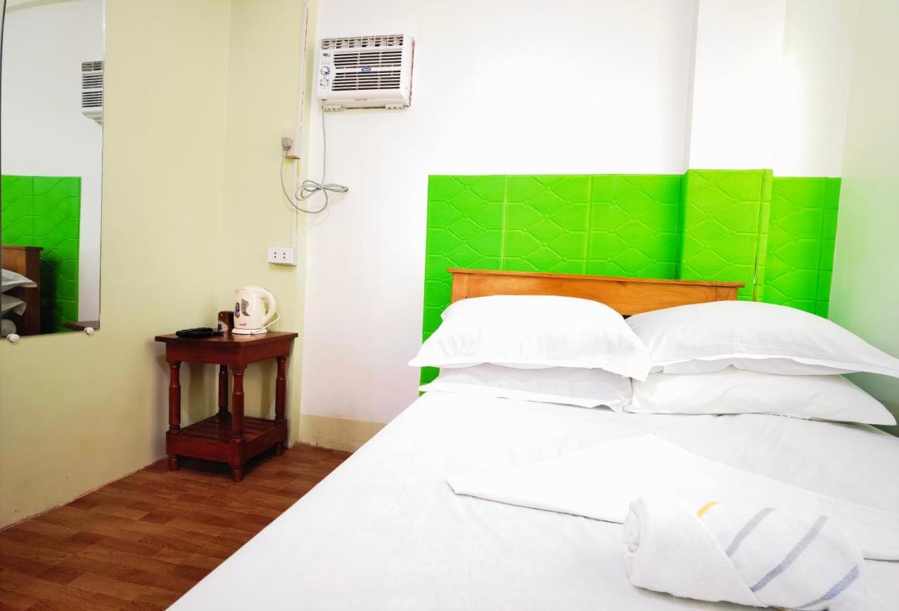 Reddoorz At D128 Lodge Cagayan Valley 土格加劳 外观 照片