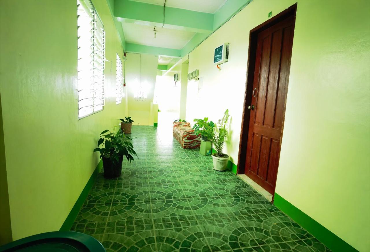 Reddoorz At D128 Lodge Cagayan Valley 土格加劳 外观 照片